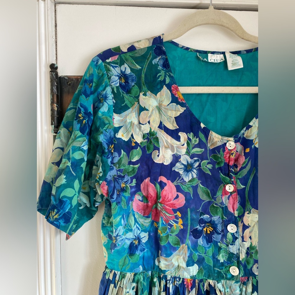 Adorable Vintage Floral Cotton Midi Dress - Picture 6 of 8